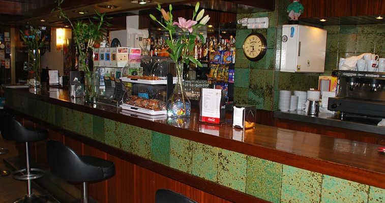 Hostal La Barretina Figueres  Ngoại thất bức ảnh